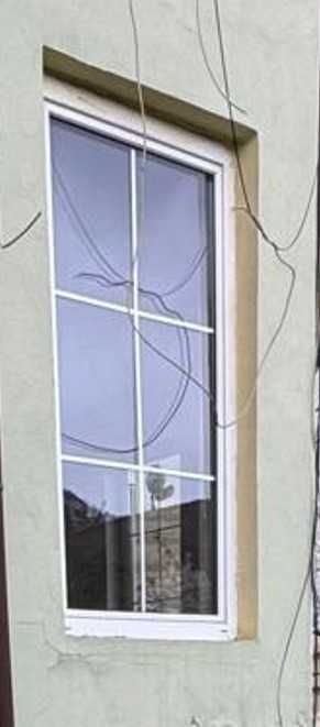 Geamuri si usa termopan alb