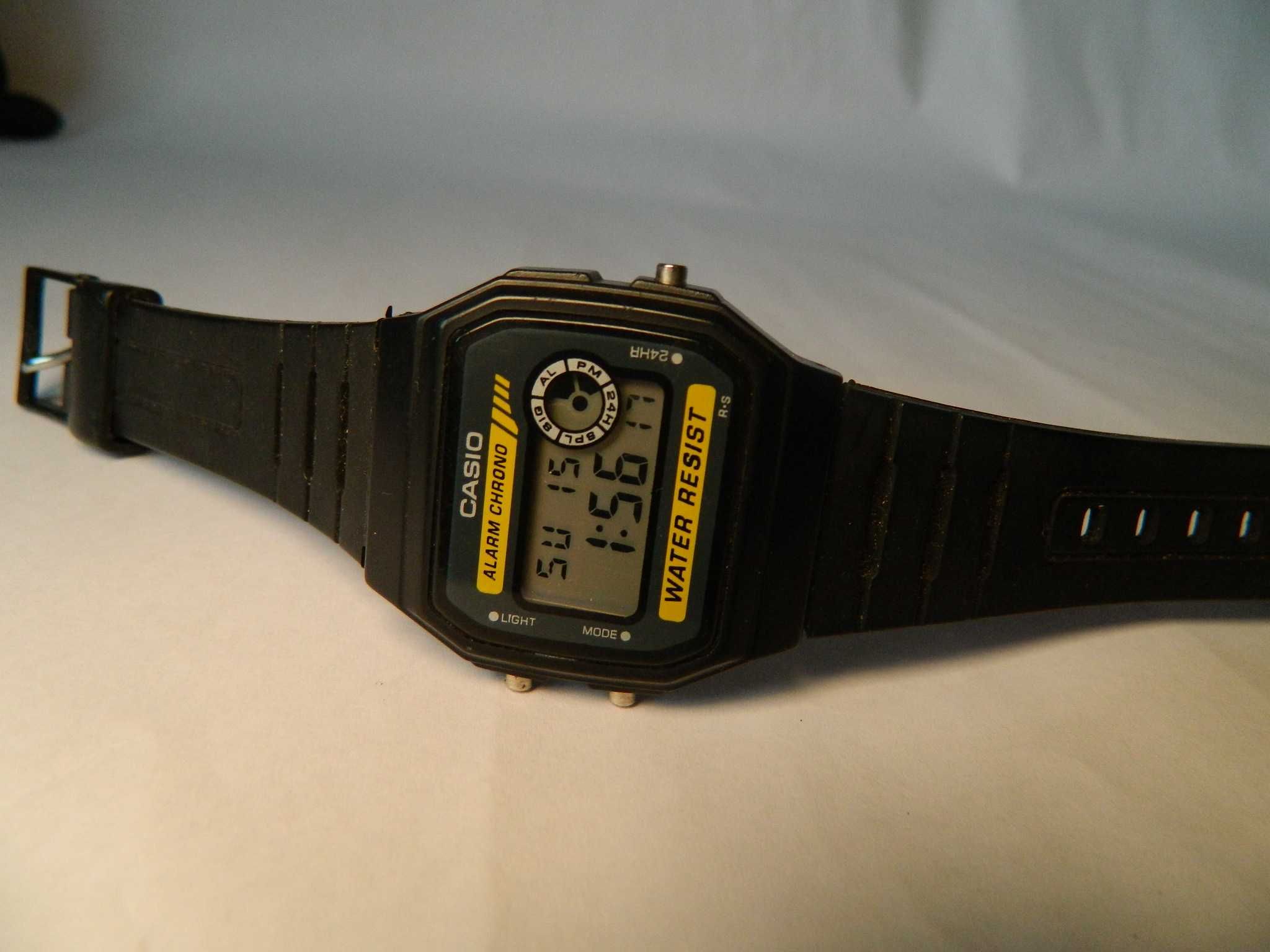 Ceas vintage unisex CASIO digital, alarm chrono cod C11