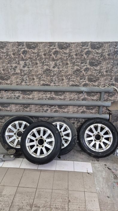 Продам 215/60/R16