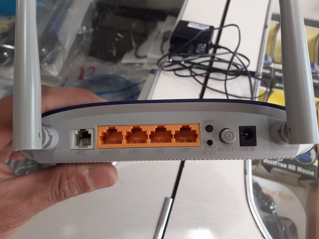 Wi-Fi Router Universal