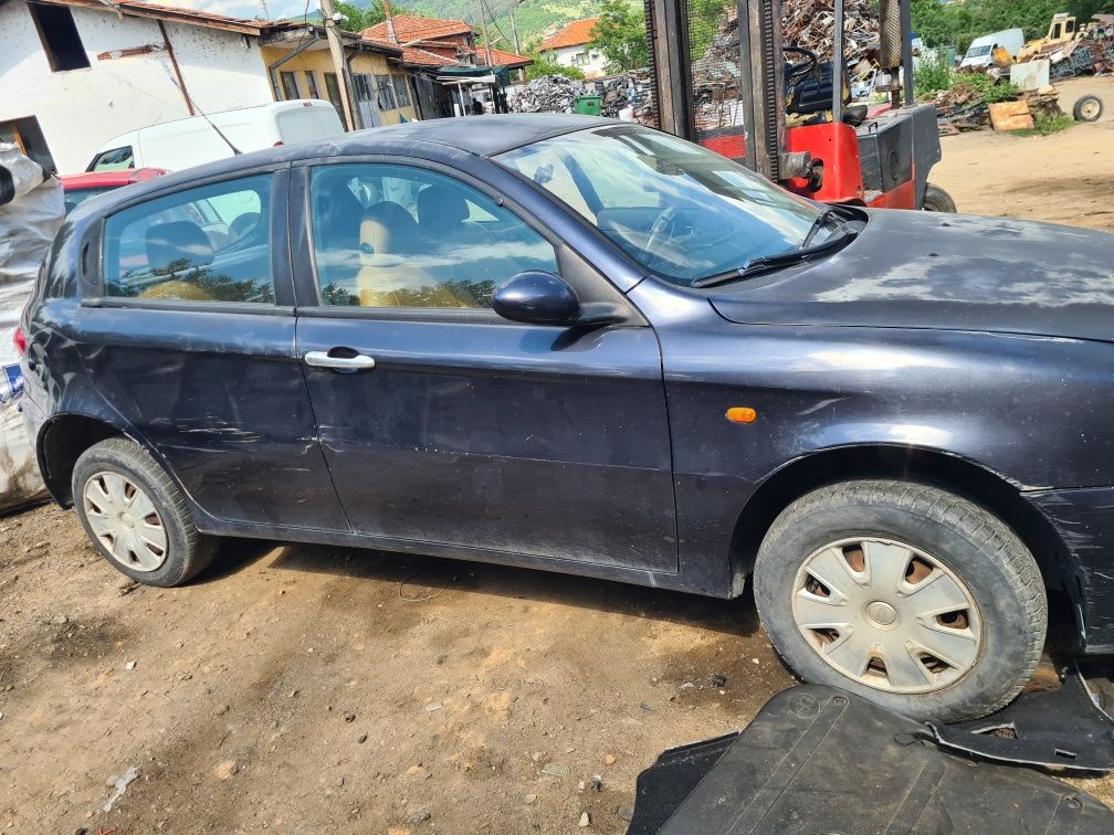 Алфа Ромео 144 1.9 Alfa Romeo 147 1.9 на части