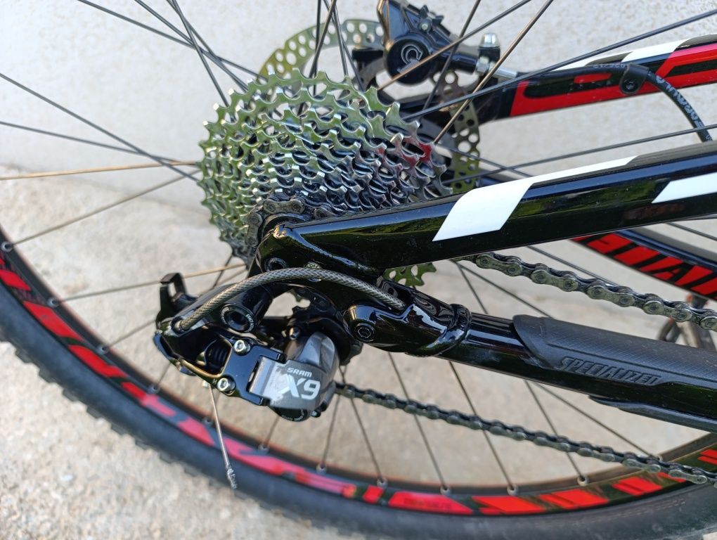 Планински велосипед Мекица SPECIALIZED EVO за скачане. 29/M
