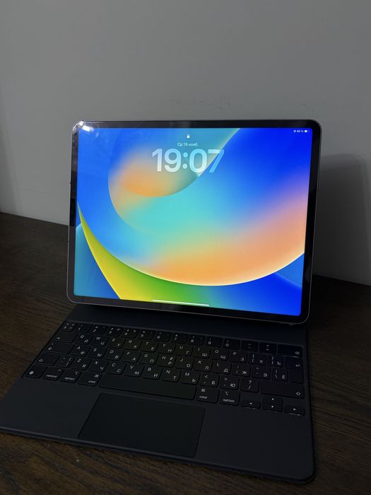iPad Pro 12.9” M2 (6-го поколения), 512GB, Wi-Fi + Sim