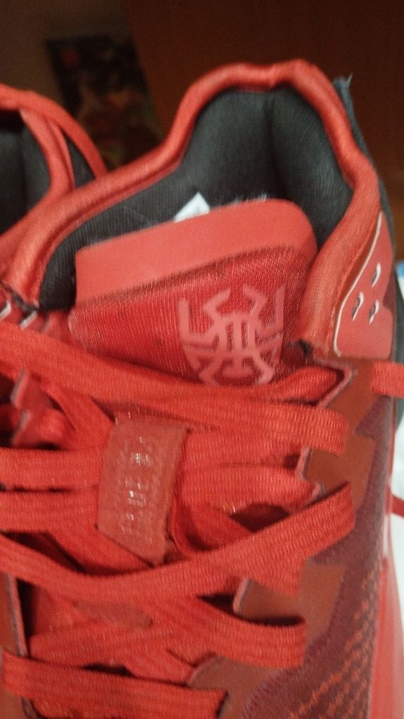 adidas Pantofi Sport D.O.N. Issue 4
