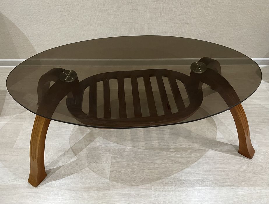 Журнальный столик стеклянный