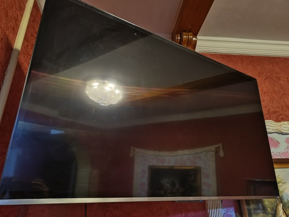 Телевизор 140см д