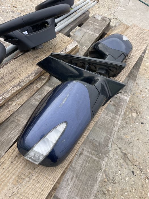 Оригинални оледала с мигачите mitsubishi grandis