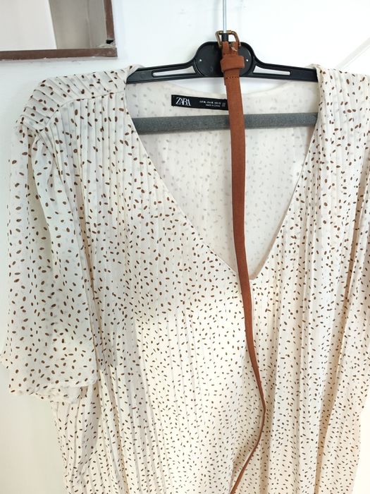 Vând rochie Zara eleganta