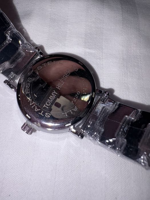 Ceas de mana Tommy Hilfinger roz rose argint argintiu silver nou new