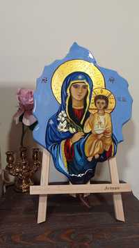 Икона "Богородица Неувяхващ цвят" върху дървена плоскост