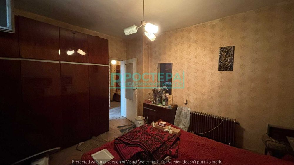 Продава се Двустаен апартамент в Търговище, Център - 73 кв.м за 957 €/кв.м - Снимка #3