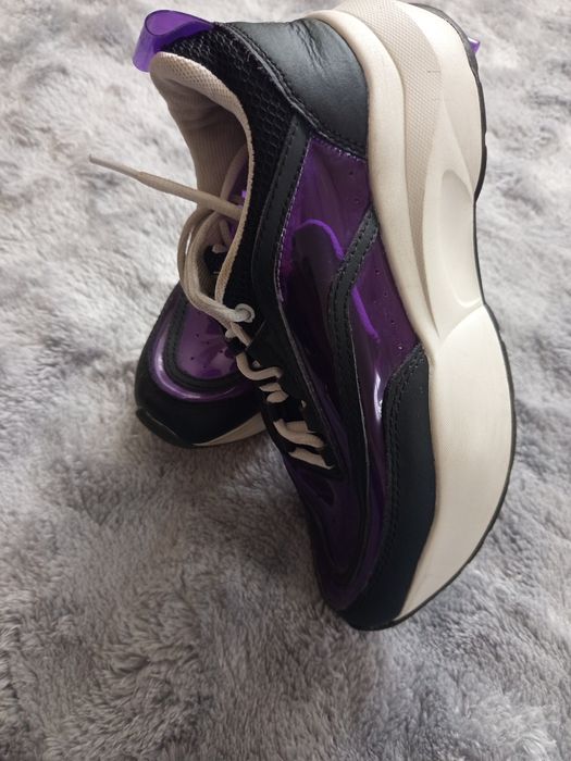 Оригинални дамски маратонки