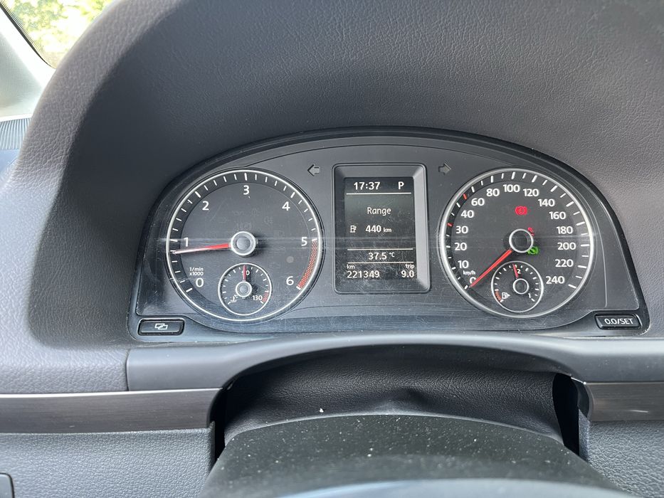 Vand Vw Touran 2.0 tdi  2010