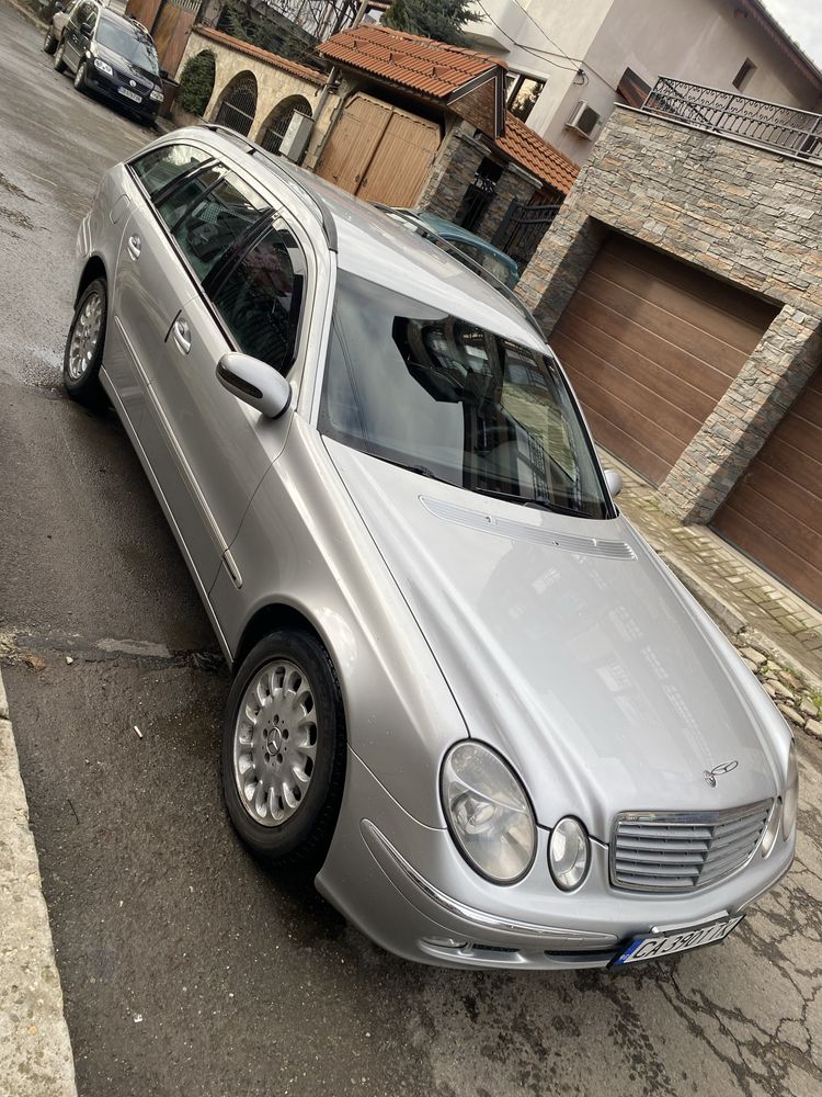 Mercedes-benz E270