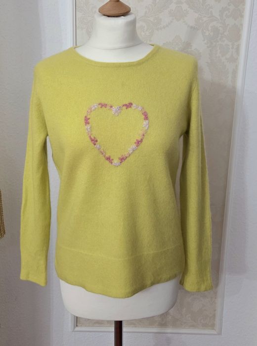 Pulover casmir +cadou Avon