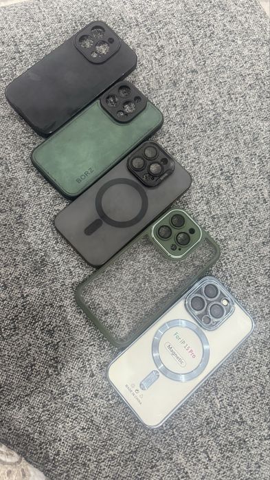 Продам чехлы на 15 PRO!