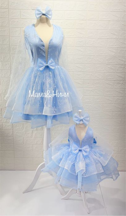 Коледни роклички за мама и бебе