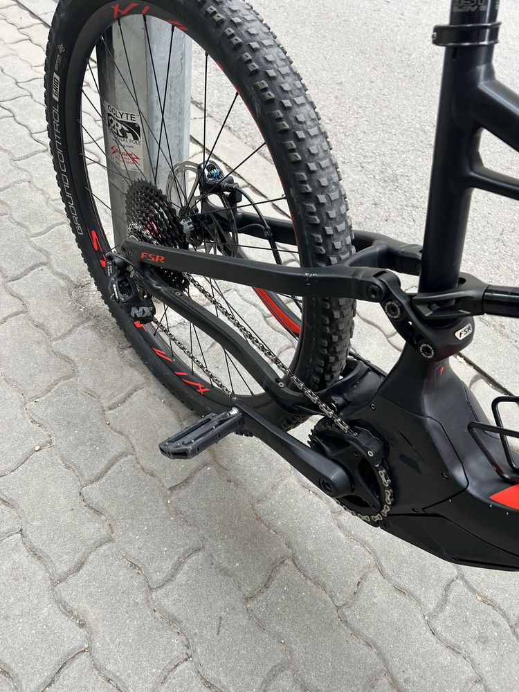 Specialized Turbo levo Електрически велосипед с проблем