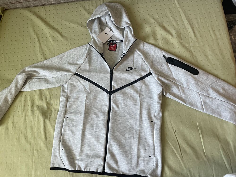 Nike Tech Fleece S/M/L
