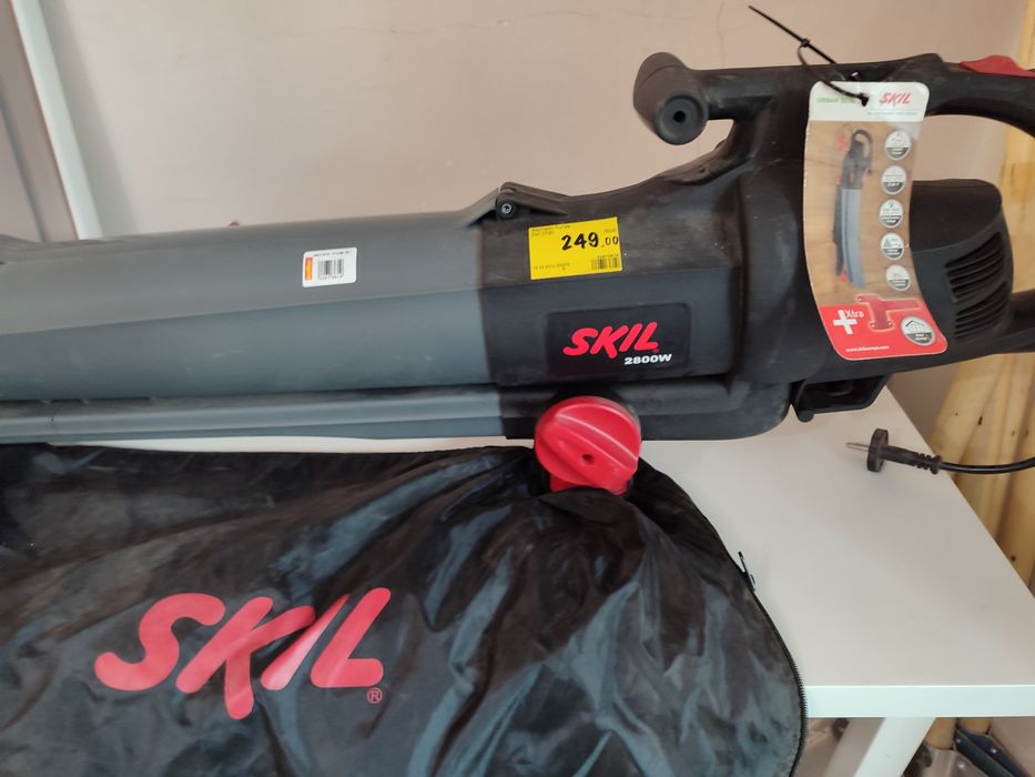 Aspirator/suflantă frunze Skil