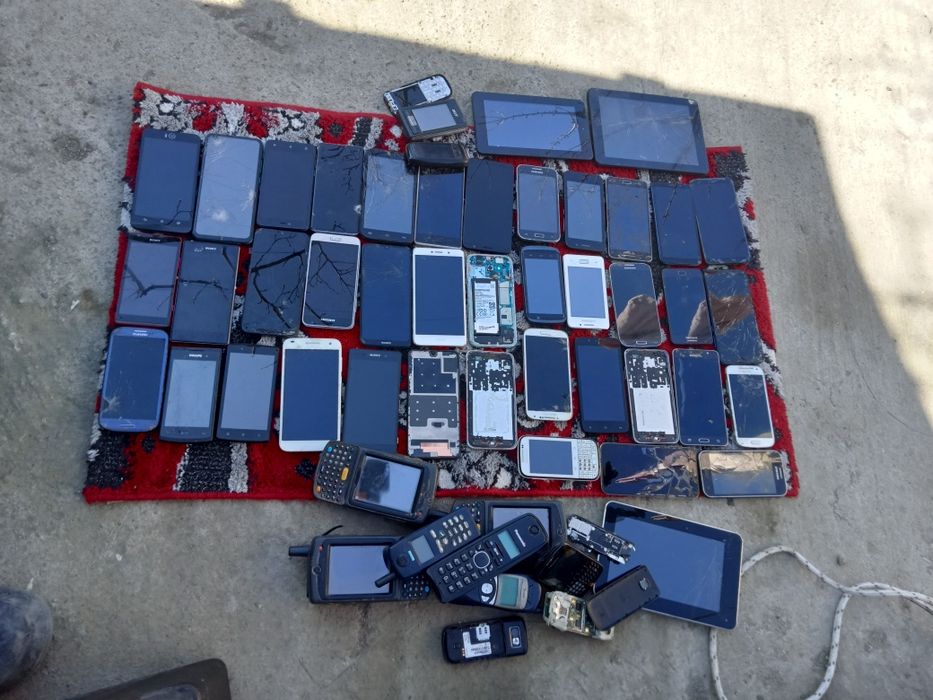 Vind telefoane reciclare