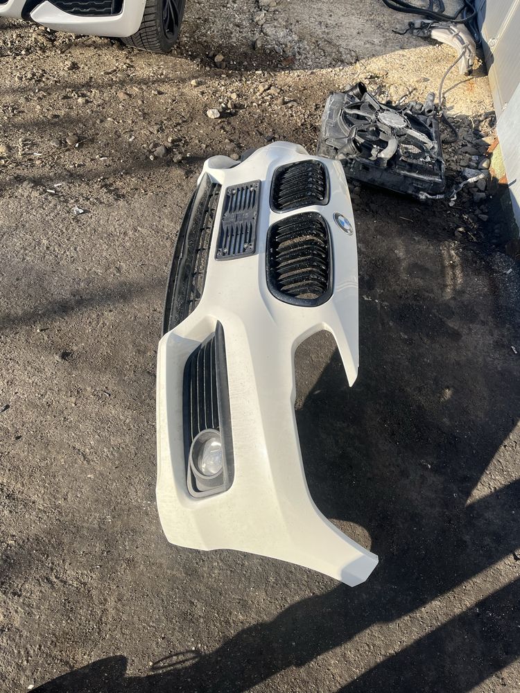 Предна броня бмв 1 ф20 фейслифт ( predna bronq bmw f20 LCI )