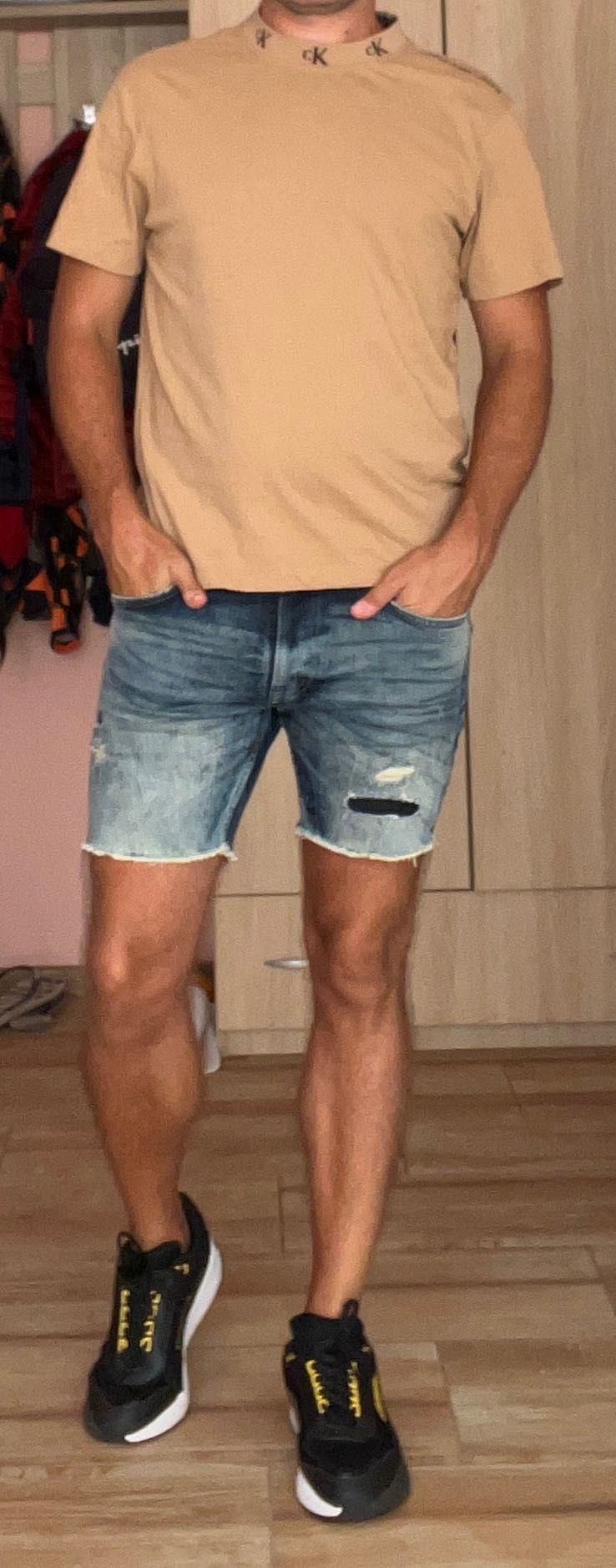 Нова тениска Calvin Klein