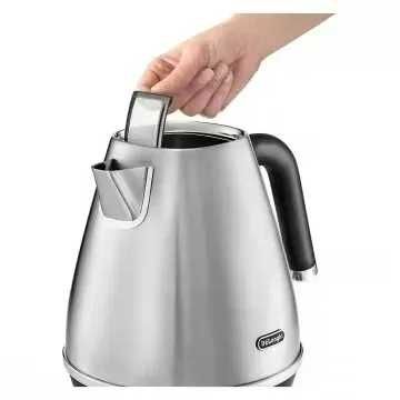 Электрический чайник DeLonghi KBI 2001 S Distinta Flair