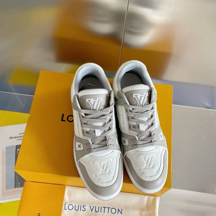 Adidasi Louis Vuitton Calitate Premium