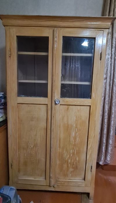 Шкаф в спальню, дерево, коричневое