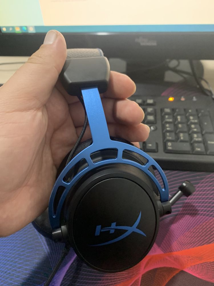 Игровые наушники HyperX Cloud Alpha S Blue в хорошем состоянии