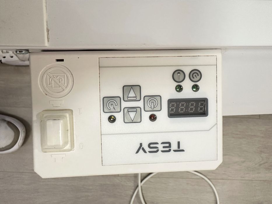 Convector electric cu termostat - Tesy 2500 W (aeroterma/incalzire)