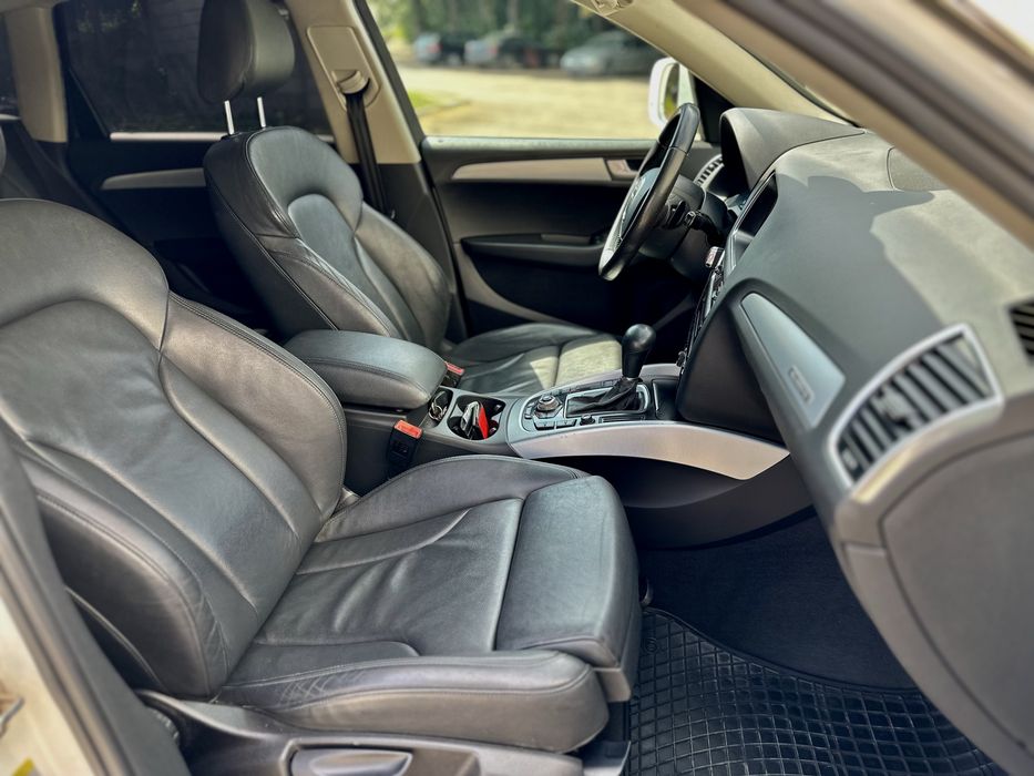 Audi Q5 3.0TDI  QUATTRO S Tronic