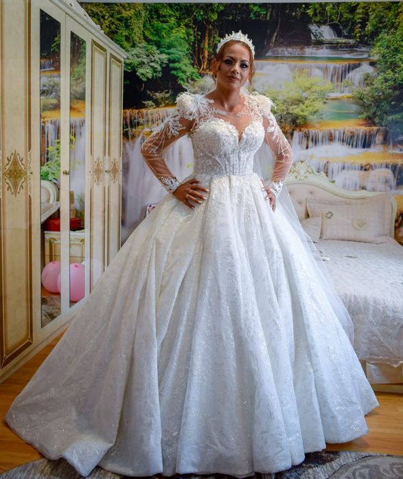 Vând rochie de mireasa stil prințesa