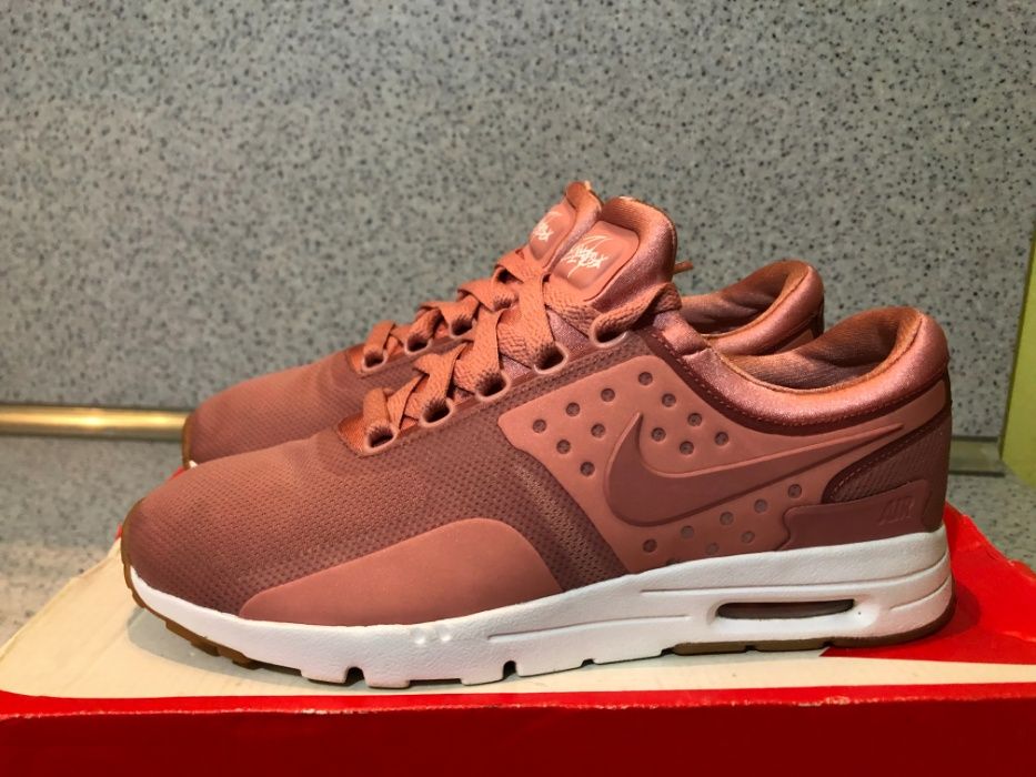 ОРИГИНАЛНИ *** Nike Air Max Zero / Pink Mode