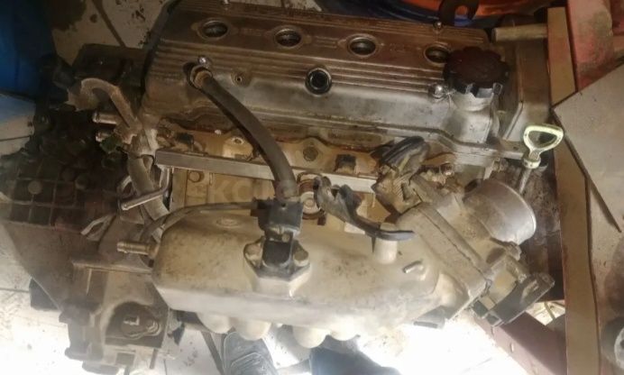 Двигатель каропка зборыи,Джили мк хороший состояние