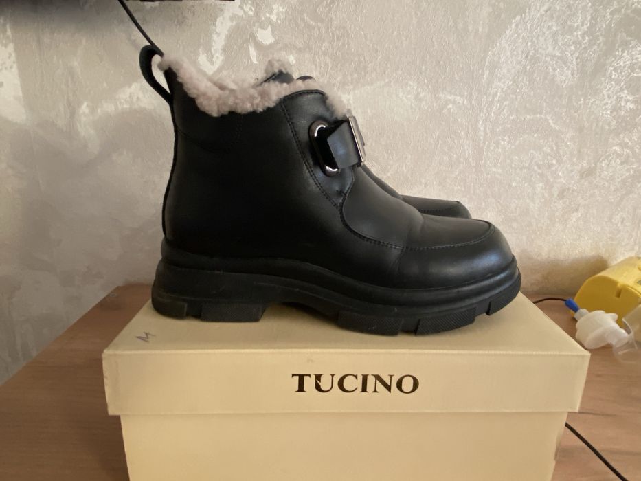 Зимние кожанные ботинки