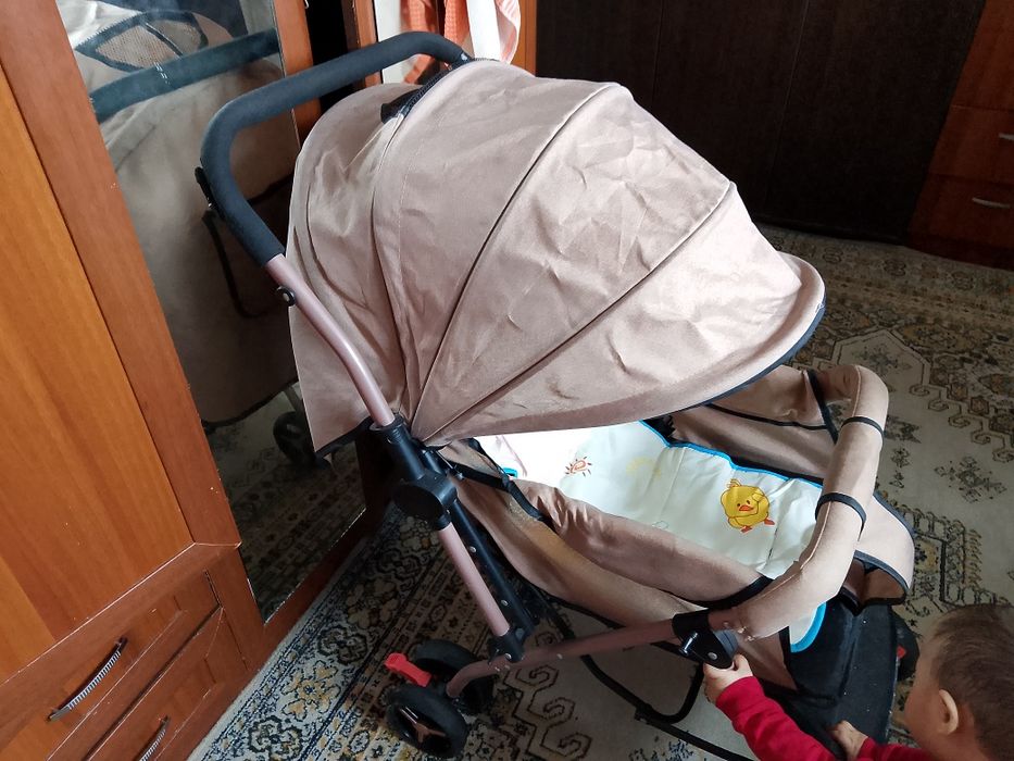 Продам коляску состояние хорошее