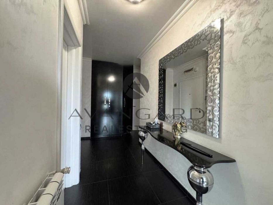 оф.24111 Луксозен тристаен/ Кършияка