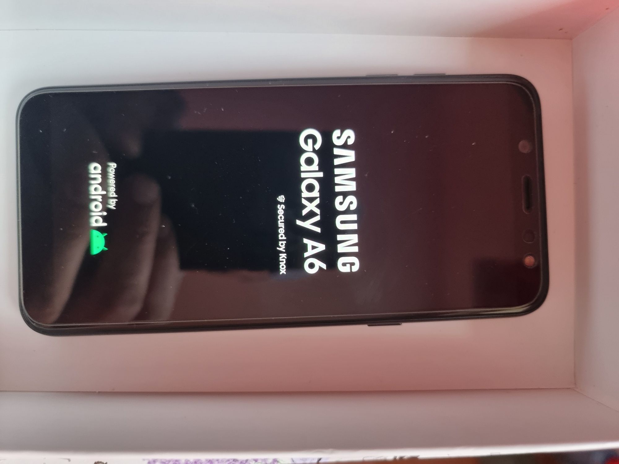 Vând telefon Samsung A6