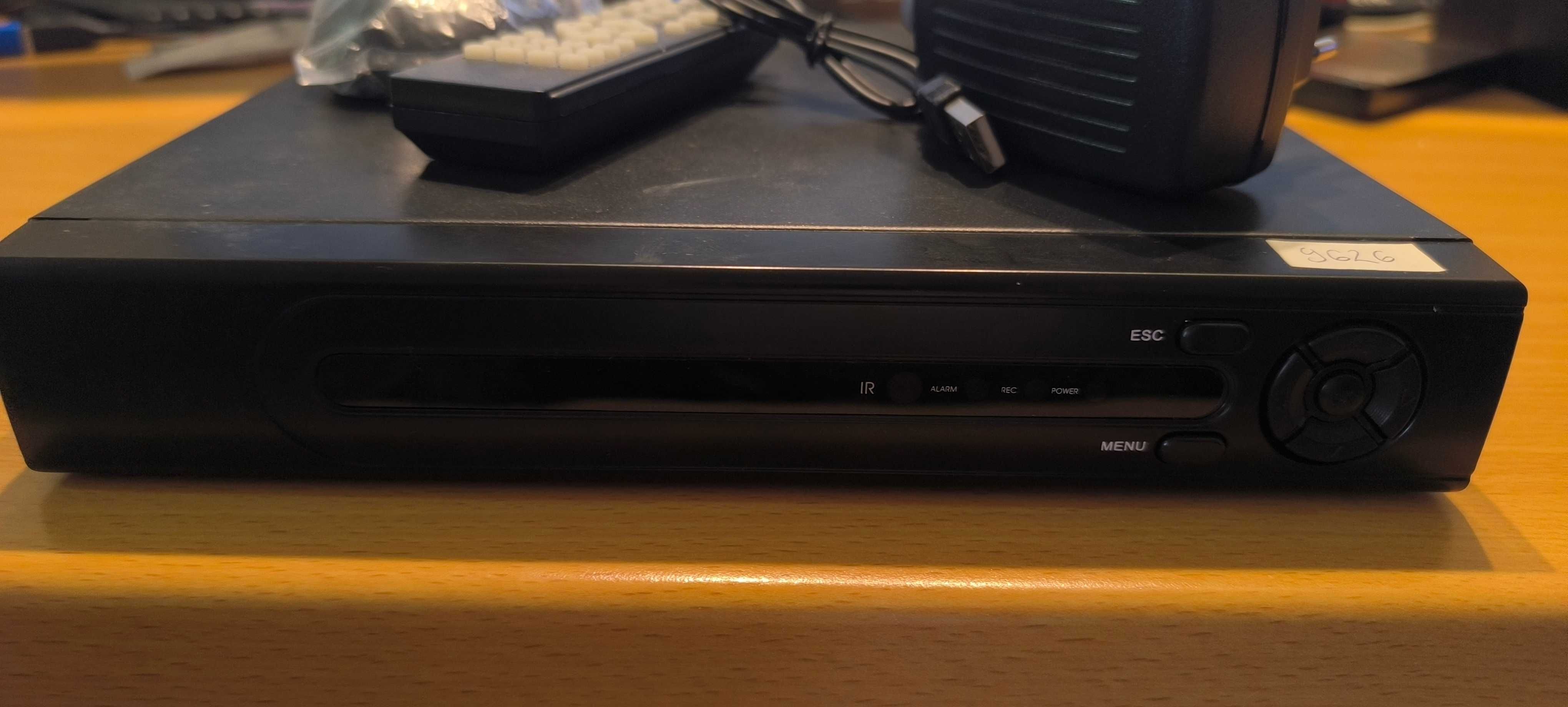 DVR Хибриден със 1 ТБ Хард Диск