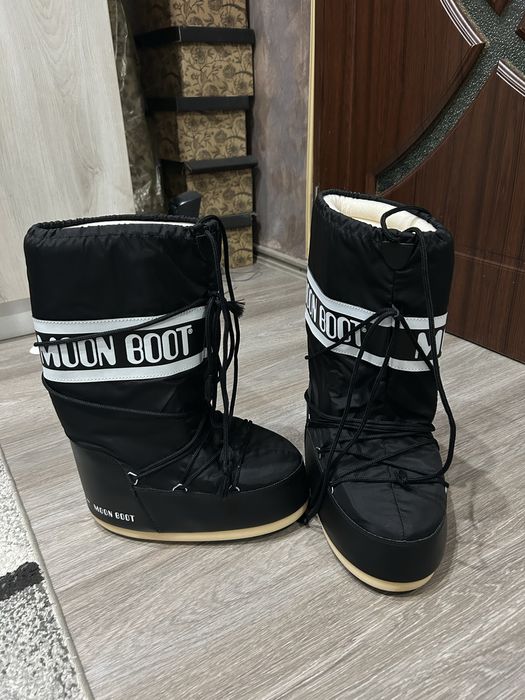 Moon boot icon marime 42