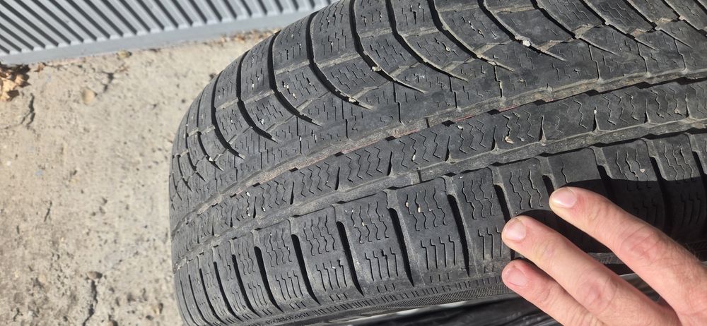 Зимни гуми Nokian 16"