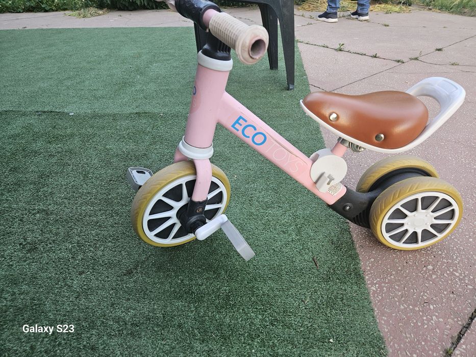 Bicicleta cu si fără pedale ecotoys