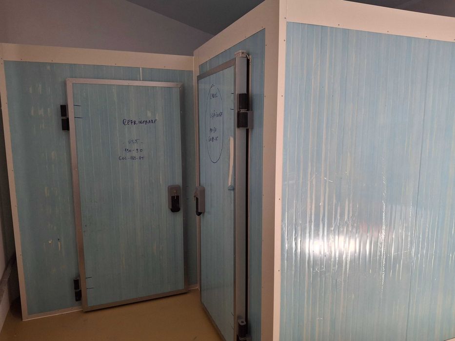 Camera frigorifica dubla refrigerare/ congelare