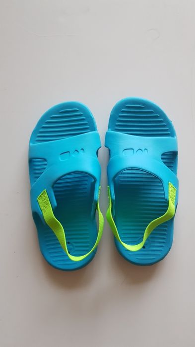 Slapi pentru copii, marimea 25-26