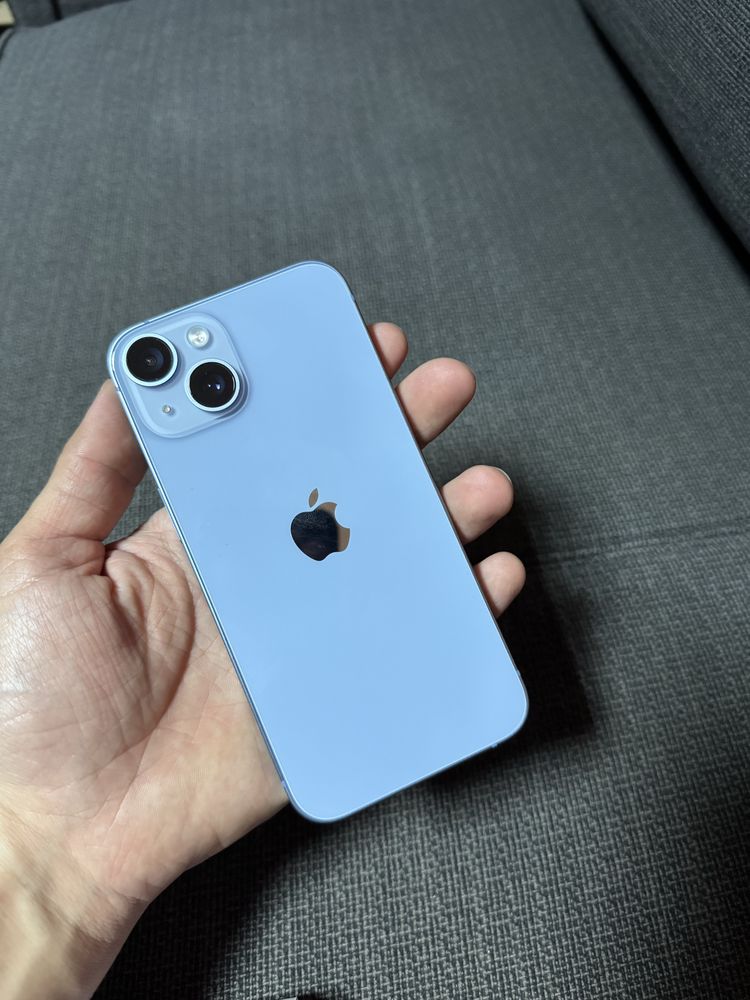 Iphone 14 128gb + много подаръци и безжични слушалки