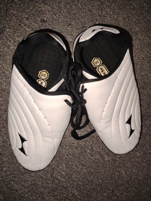 Спортивные соги для тренеровочные  36 размер