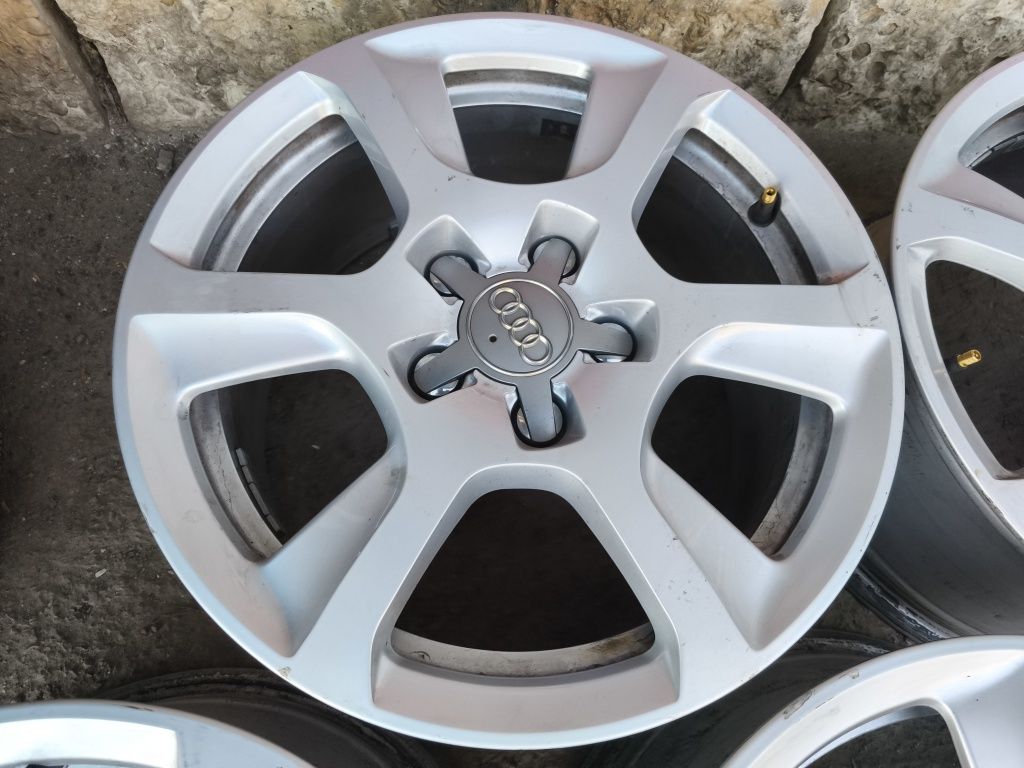 16" оригинални алуминиеви джанти за Audi A4,A3/VW/Skoda.