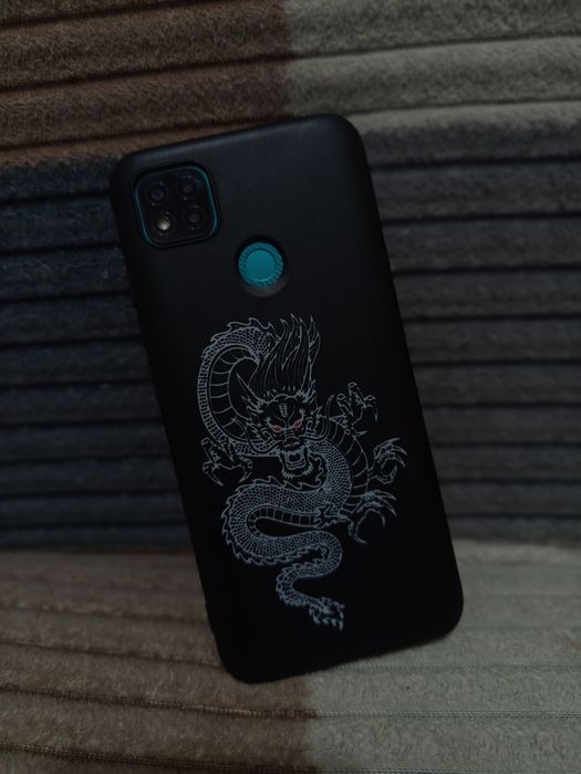 Продлю 2 чехла, 1- 1000, ТОРГ ЕСТЬ! на Redmi 9c, в хорошем состоянии.